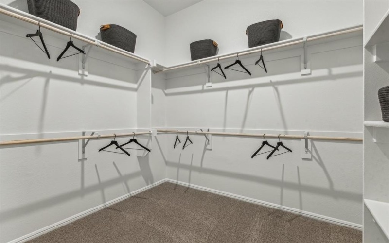 2216 Clydesdale Court, Seagoville, TX 75159, 3 Bedrooms Bedrooms, ,2 BathroomsBathrooms,Residential,For Sale,2216 Clydesdale Court,0,21132000