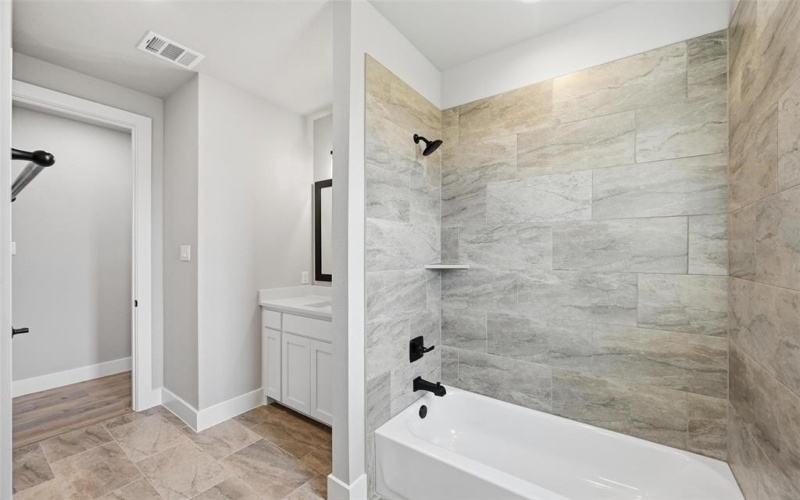 116 Rocky Top, Reno, TX 76020, 4 Bedrooms Bedrooms, ,3 BathroomsBathrooms,Residential,For Sale,116 Rocky Top,0,21132015