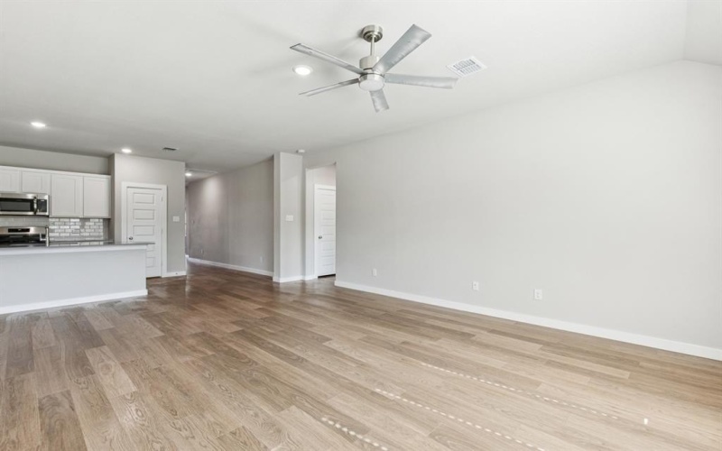 2439 Rembrandt Drive, Waxahachie, TX 75165, 3 Bedrooms Bedrooms, ,2 BathroomsBathrooms,Residential,For Sale,2439 Rembrandt Drive,0,21132040