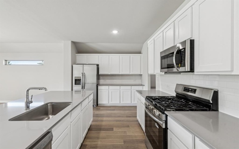 376 Blackwater Trail, Waxahachie, TX 75165, 3 Bedrooms Bedrooms, ,2 BathroomsBathrooms,Residential,For Sale,376 Blackwater Trail,0,21132047