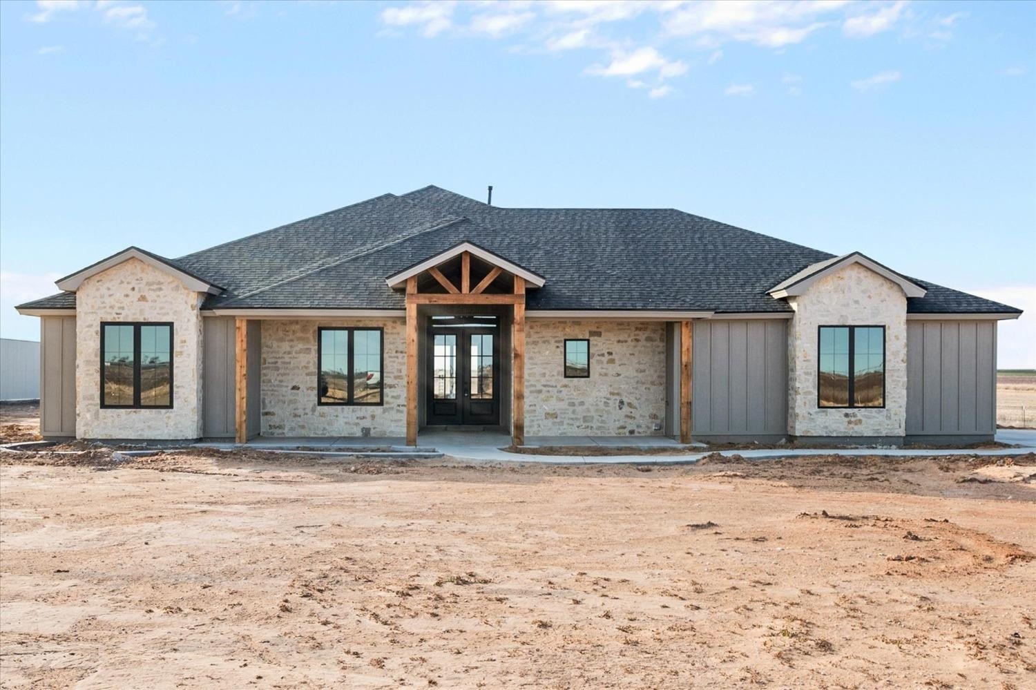 14505 N County Road 3240 Road, Idalou, TX 79329, 4 Bedrooms Bedrooms, ,2 BathroomsBathrooms,Residential,For Sale,14505 N County Road 3240 Road,202500778