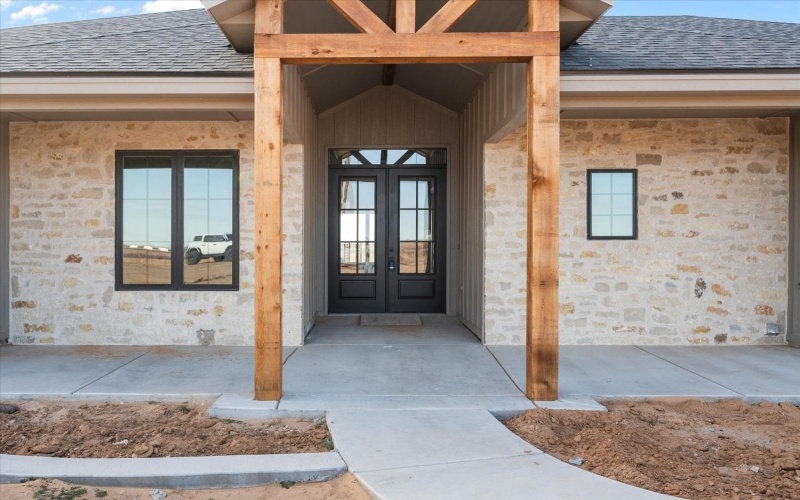 14505 N County Road 3240 Road, Idalou, TX 79329, 4 Bedrooms Bedrooms, ,2 BathroomsBathrooms,Residential,For Sale,14505 N County Road 3240 Road,202500778