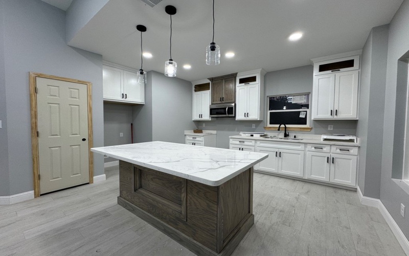 212 Sunrise Loop, Eagle Pass, TX 78852, 3 Bedrooms Bedrooms, ,2 BathroomsBathrooms,Residential,For Sale,212 Sunrise Loop,0,81923