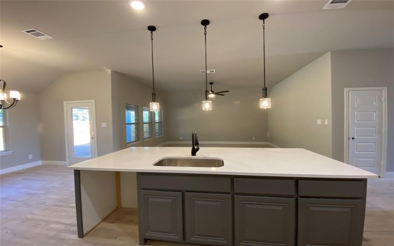 530 Aldred Street, Greenville, TX 75401, 3 Habitaciones Habitaciones , ,2 BañosBaños,Residential,En Venta,530 Aldred Street,0,21126164