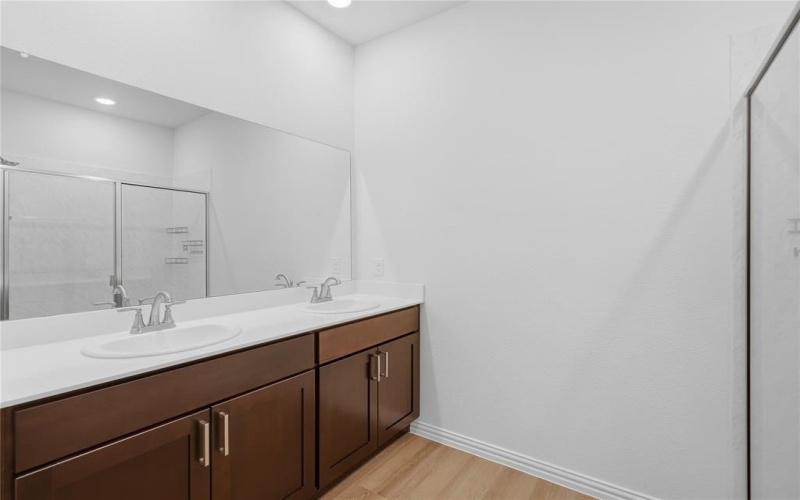 1613 Annabelle Street, Cleburne, TX 76031, 3 Bedrooms Bedrooms, ,2 BathroomsBathrooms,Residential,For Sale,1613 Annabelle Street,0,21128344