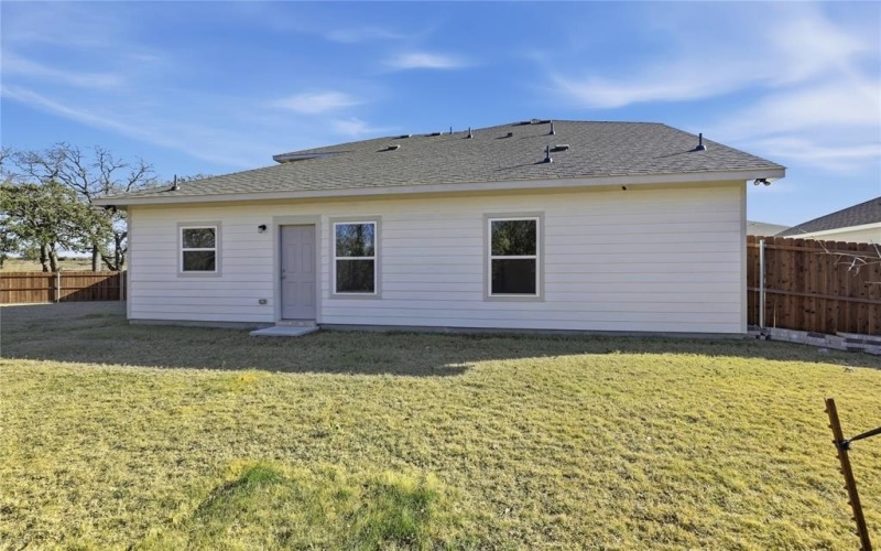 1613 Annabelle Street, Cleburne, TX 76031, 3 Bedrooms Bedrooms, ,2 BathroomsBathrooms,Residential,For Sale,1613 Annabelle Street,0,21128344
