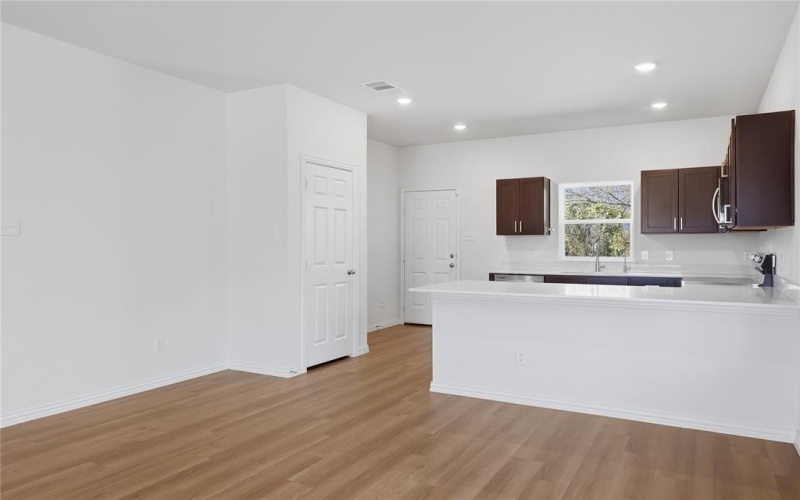 1613 Annabelle Street, Cleburne, TX 76031, 3 Bedrooms Bedrooms, ,2 BathroomsBathrooms,Residential,For Sale,1613 Annabelle Street,0,21128344