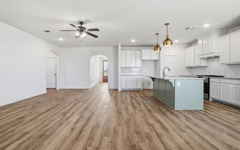 11708 Blackfoot Court, Godley, TX 76044, 3 Bedrooms Bedrooms, ,2 BathroomsBathrooms,Residential,For Sale,11708 Blackfoot Court,0,21129855