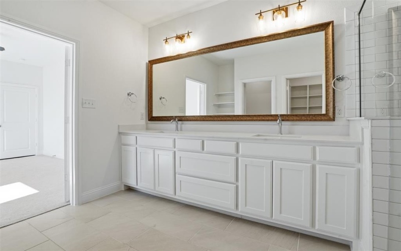 11708 Blackfoot Court, Godley, TX 76044, 3 Bedrooms Bedrooms, ,2 BathroomsBathrooms,Residential,For Sale,11708 Blackfoot Court,0,21129855