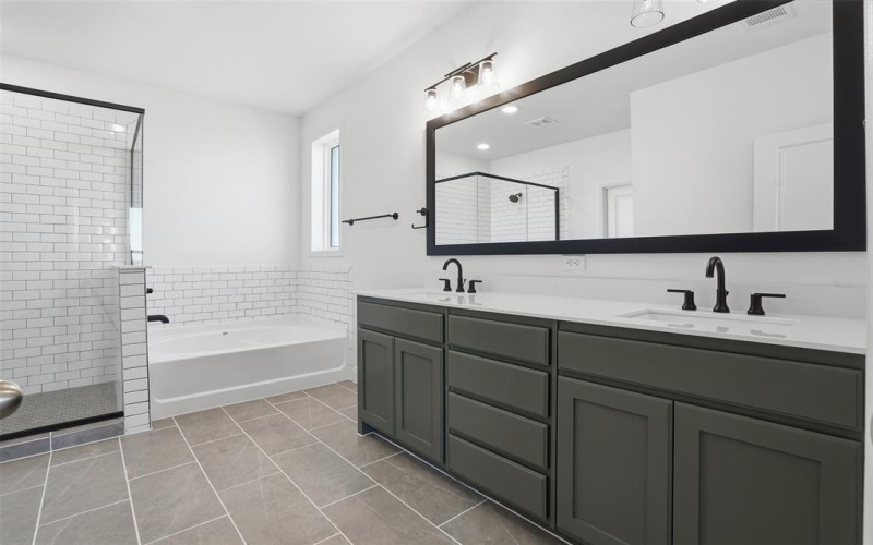 11712 Blackfoot Court, Godley, TX 76044, 4 Bedrooms Bedrooms, ,2 BathroomsBathrooms,Residential,For Sale,11712 Blackfoot Court,0,21129986