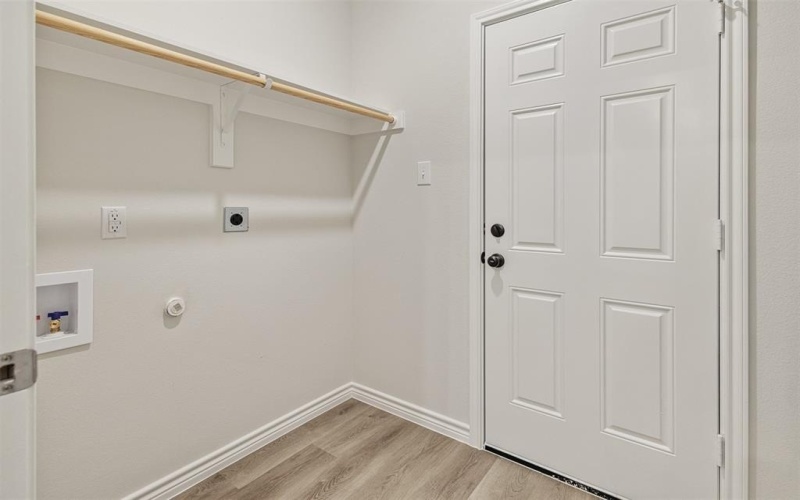 6144 Shawnee Drive, Mabank, TX 75156, 3 Habitaciones Habitaciones , ,2 BañosBaños,Residential,En Venta,6144 Shawnee Drive,0,21130548