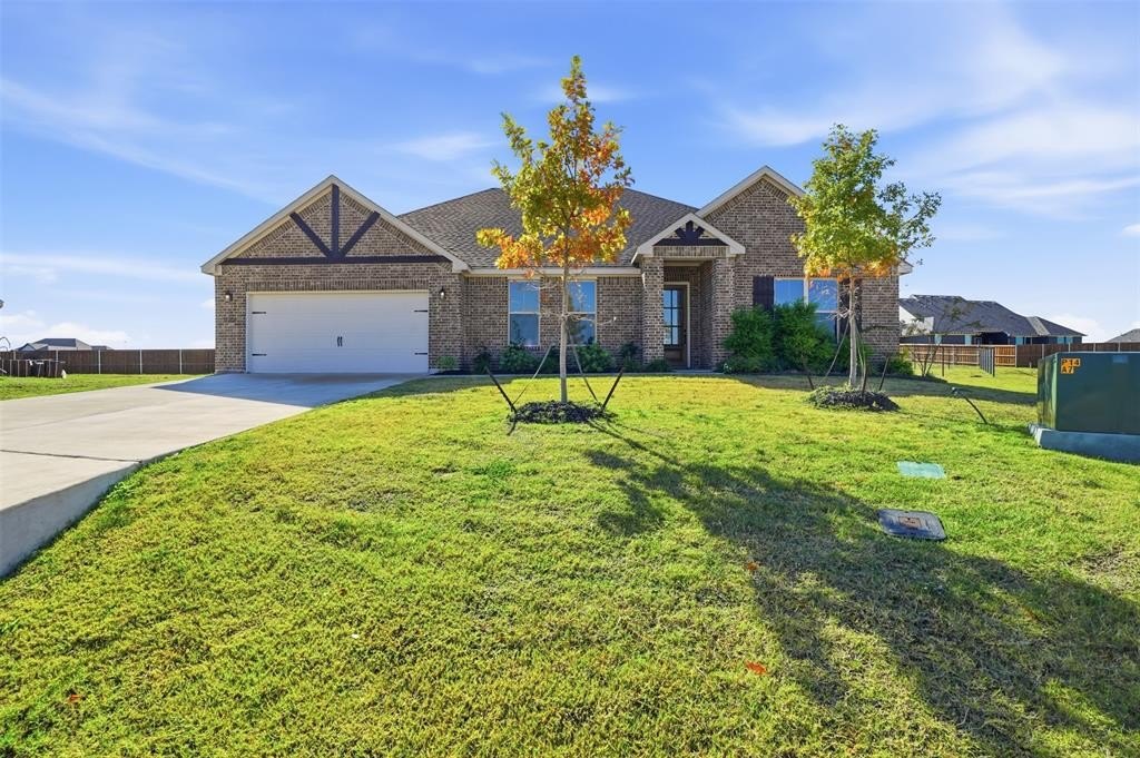 11701 Blackfoot Court, Godley, TX 76044, 3 Bedrooms Bedrooms, ,2 BathroomsBathrooms,Residential,For Sale,11701 Blackfoot Court,0,21130692