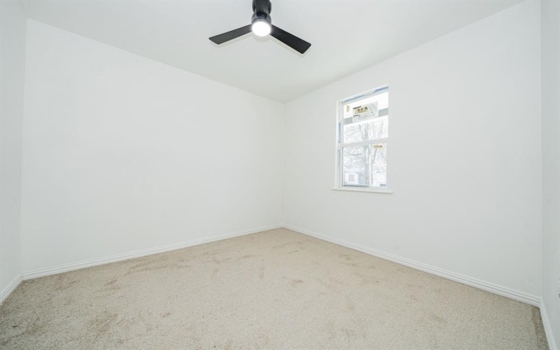 373 5TH Street NW, Paris, TX 75460, 3 Habitaciones Habitaciones , ,2 BañosBaños,Residential,En Venta,373 5TH Street NW,0,21131317