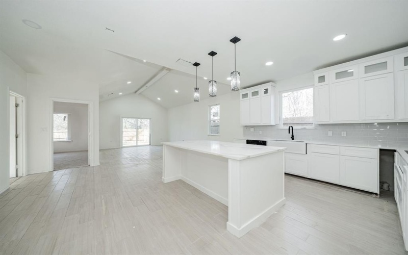 373 5TH Street NW, Paris, TX 75460, 3 Habitaciones Habitaciones , ,2 BañosBaños,Residential,En Venta,373 5TH Street NW,0,21131317