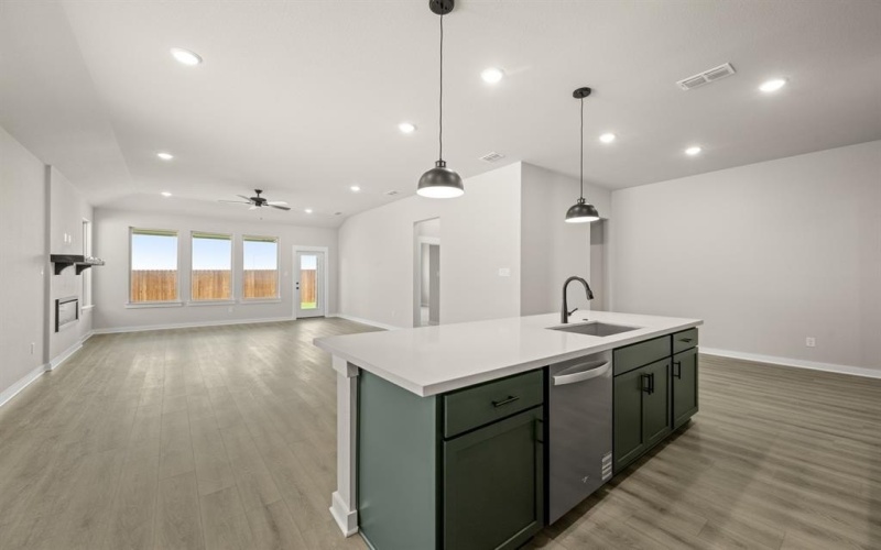 6928 Freight Train Lane, Crowley, TX 76036, 4 Bedrooms Bedrooms, ,3 BathroomsBathrooms,Residential,For Sale,6928 Freight Train Lane,0,21132359