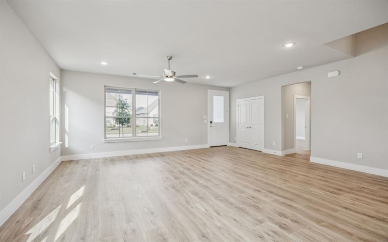 432 Lost Creek Trail, Waxahachie, TX 75165, 3 Bedrooms Bedrooms, ,2 BathroomsBathrooms,Residential,For Sale,432 Lost Creek Trail,0,21132383