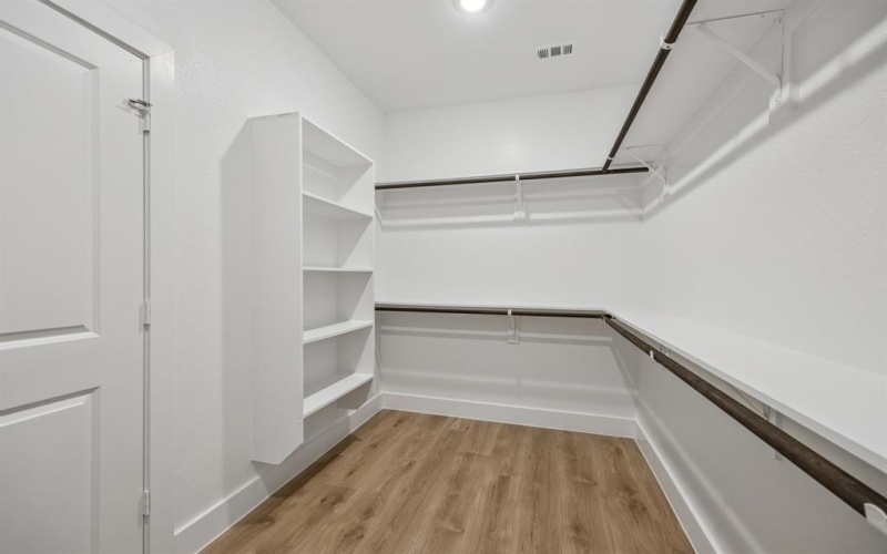 440 Lost Creek Trail, Waxahachie, TX 75165, 4 Bedrooms Bedrooms, ,3 BathroomsBathrooms,Residential,For Sale,440 Lost Creek Trail,0,21132406