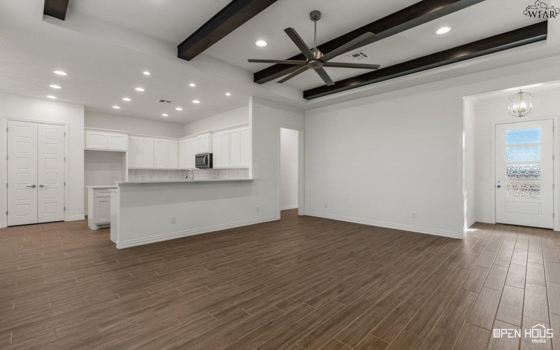 4933 OLYMPIC DRIVE, Wichita Falls, TX 76310, 4 Bedrooms Bedrooms, ,2 BathroomsBathrooms,Residential,For Sale,4933 OLYMPIC DRIVE,0,181471