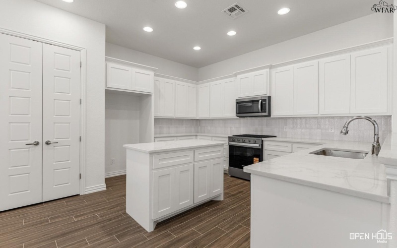 4933 OLYMPIC DRIVE, Wichita Falls, TX 76310, 4 Bedrooms Bedrooms, ,2 BathroomsBathrooms,Residential,For Sale,4933 OLYMPIC DRIVE,0,181471