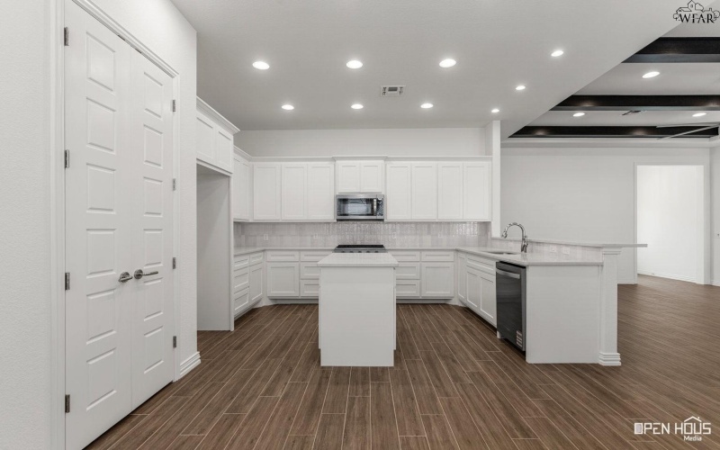 4933 OLYMPIC DRIVE, Wichita Falls, TX 76310, 4 Bedrooms Bedrooms, ,2 BathroomsBathrooms,Residential,For Sale,4933 OLYMPIC DRIVE,0,181471