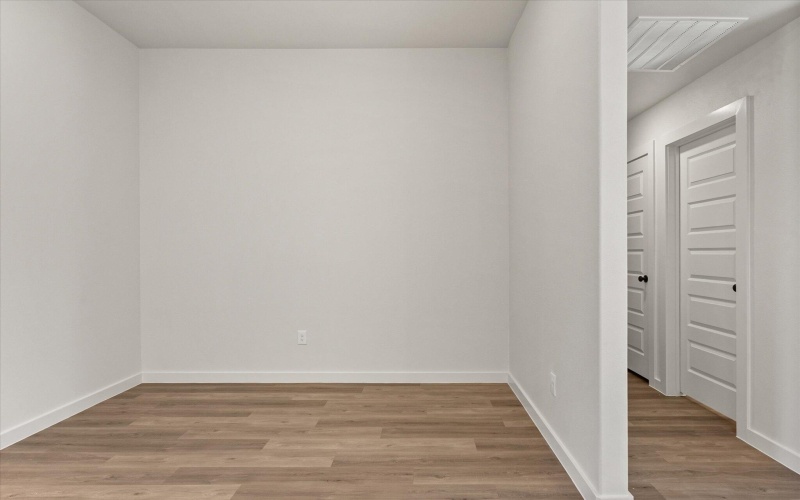 2403 Aberdeen Avenue, Wolfforth, TX 79382, 3 Bedrooms Bedrooms, ,2 BathroomsBathrooms,Residential,For Sale,2403 Aberdeen Avenue,0,202564116