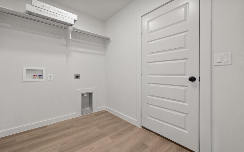 2403 Aberdeen Avenue, Wolfforth, TX 79382, 3 Bedrooms Bedrooms, ,2 BathroomsBathrooms,Residential,For Sale,2403 Aberdeen Avenue,0,202564116