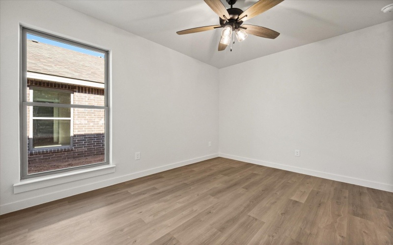 2403 Aberdeen Avenue, Wolfforth, TX 79382, 3 Bedrooms Bedrooms, ,2 BathroomsBathrooms,Residential,For Sale,2403 Aberdeen Avenue,0,202564116