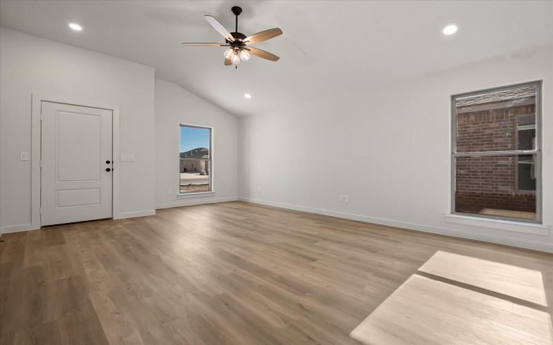 2403 Aberdeen Avenue, Wolfforth, TX 79382, 3 Bedrooms Bedrooms, ,2 BathroomsBathrooms,Residential,For Sale,2403 Aberdeen Avenue,0,202564116