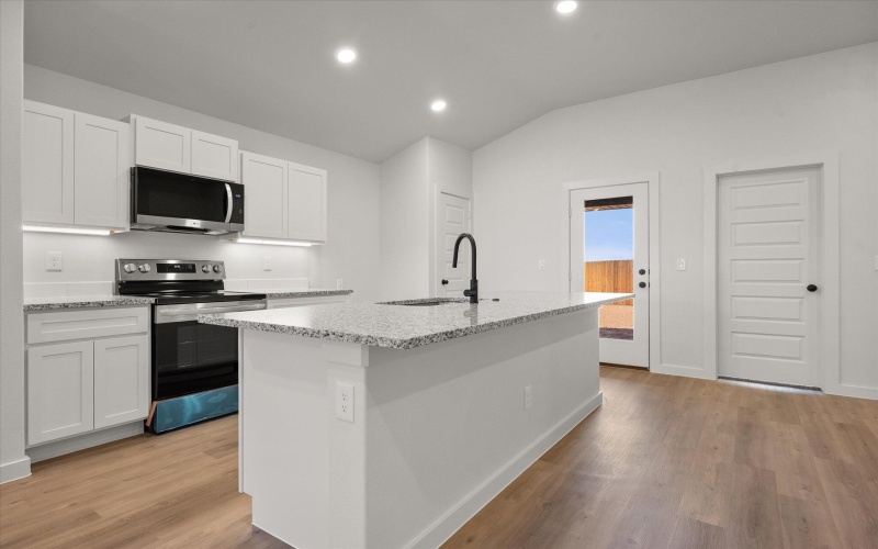 2404 Aberdeen Avenue, Wolfforth, TX 79382, 3 Bedrooms Bedrooms, ,2 BathroomsBathrooms,Residential,For Sale,2404 Aberdeen Avenue,0,202564117