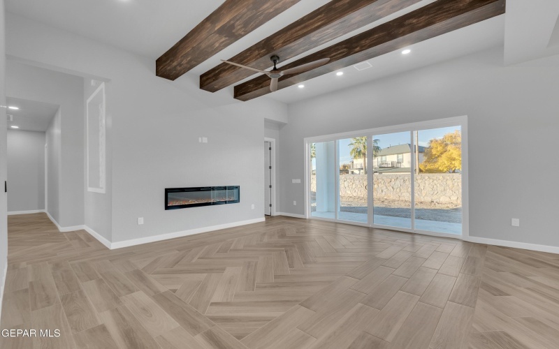 5612 RIO BONITO Circle, El Paso, TX 79932, 4 Bedrooms Bedrooms, ,5 BathroomsBathrooms,Residential,For Sale,5612 RIO BONITO Circle,0,935149