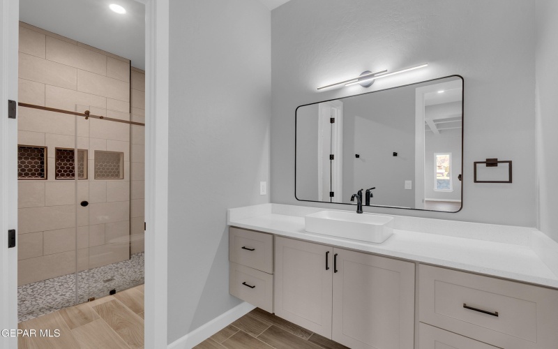 5612 RIO BONITO Circle, El Paso, TX 79932, 4 Bedrooms Bedrooms, ,5 BathroomsBathrooms,Residential,For Sale,5612 RIO BONITO Circle,0,935149