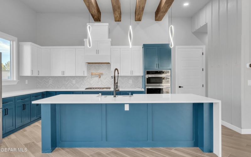 5612 RIO BONITO Circle, El Paso, TX 79932, 4 Bedrooms Bedrooms, ,5 BathroomsBathrooms,Residential,For Sale,5612 RIO BONITO Circle,0,935149