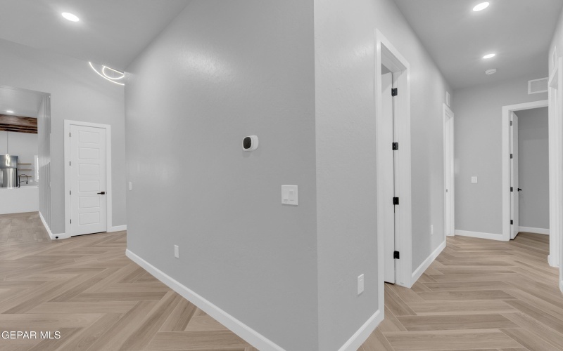 5612 RIO BONITO Circle, El Paso, TX 79932, 4 Bedrooms Bedrooms, ,5 BathroomsBathrooms,Residential,For Sale,5612 RIO BONITO Circle,0,935149