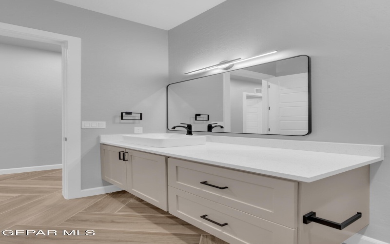 5612 RIO BONITO Circle, El Paso, TX 79932, 4 Bedrooms Bedrooms, ,5 BathroomsBathrooms,Residential,For Sale,5612 RIO BONITO Circle,0,935149