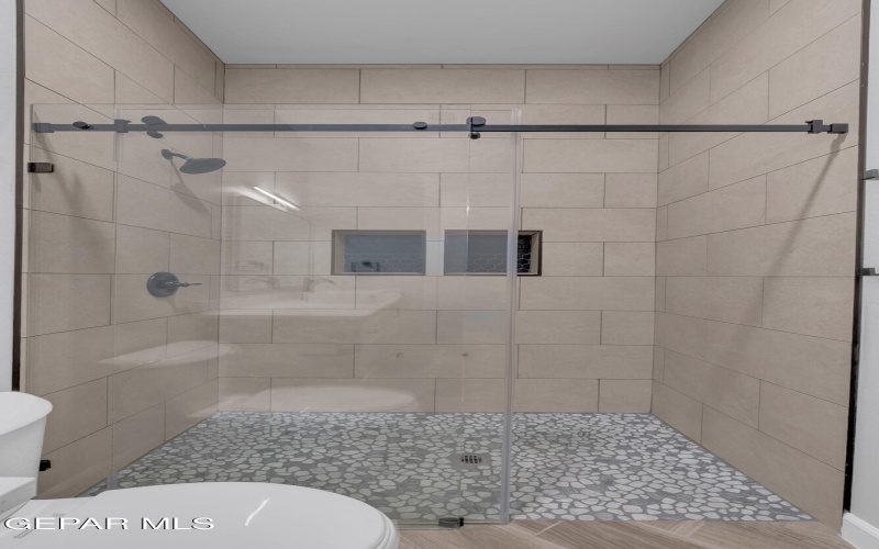 5612 RIO BONITO Circle, El Paso, TX 79932, 4 Bedrooms Bedrooms, ,5 BathroomsBathrooms,Residential,For Sale,5612 RIO BONITO Circle,0,935149