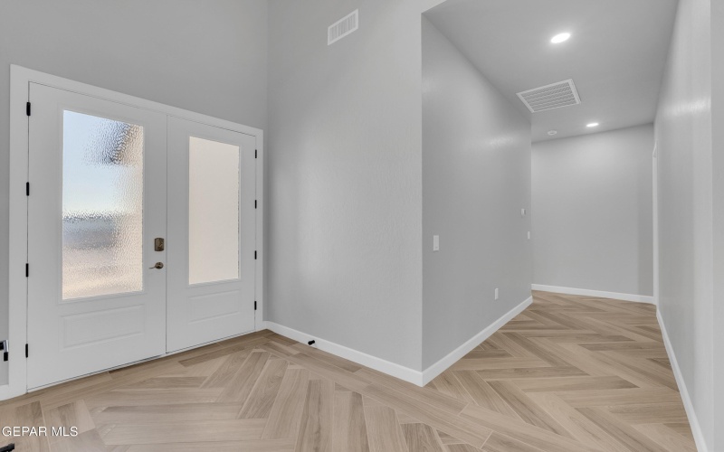 5612 RIO BONITO Circle, El Paso, TX 79932, 4 Bedrooms Bedrooms, ,5 BathroomsBathrooms,Residential,For Sale,5612 RIO BONITO Circle,0,935149