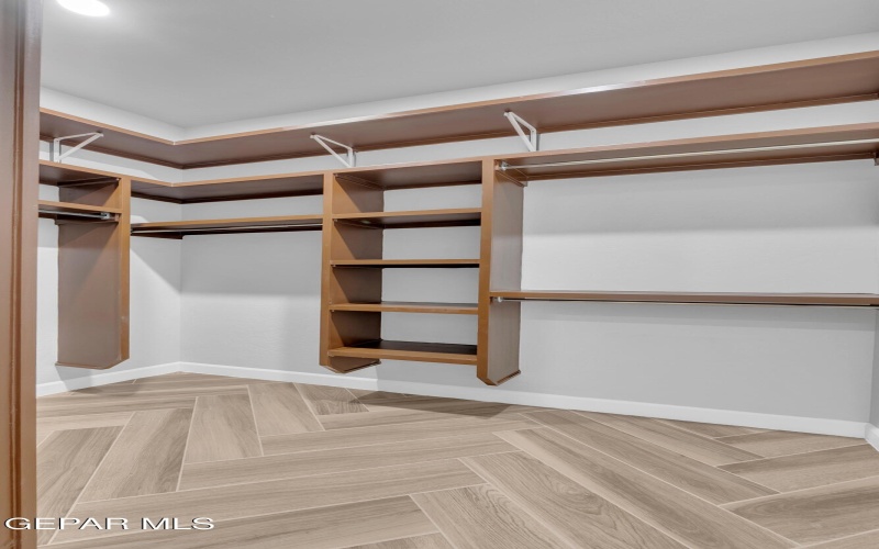 5612 RIO BONITO Circle, El Paso, TX 79932, 4 Bedrooms Bedrooms, ,5 BathroomsBathrooms,Residential,For Sale,5612 RIO BONITO Circle,0,935149