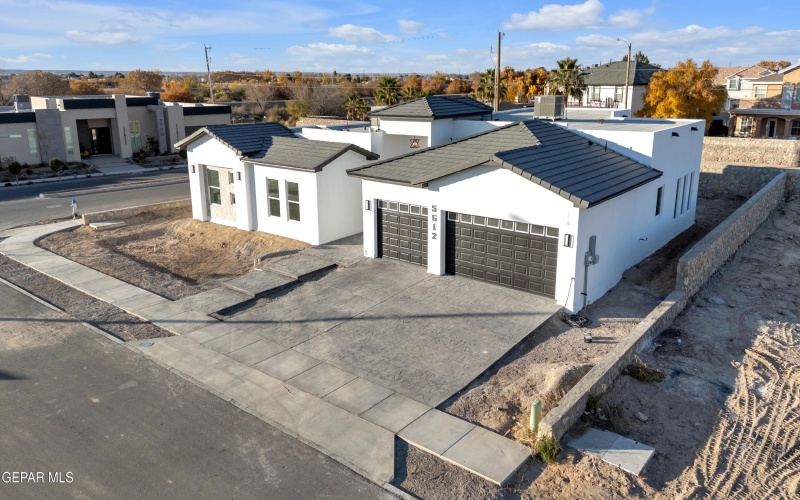 5612 RIO BONITO Circle, El Paso, TX 79932, 4 Bedrooms Bedrooms, ,5 BathroomsBathrooms,Residential,For Sale,5612 RIO BONITO Circle,0,935149