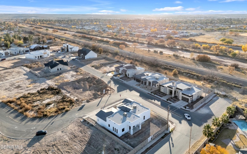 5612 RIO BONITO Circle, El Paso, TX 79932, 4 Bedrooms Bedrooms, ,5 BathroomsBathrooms,Residential,For Sale,5612 RIO BONITO Circle,0,935149