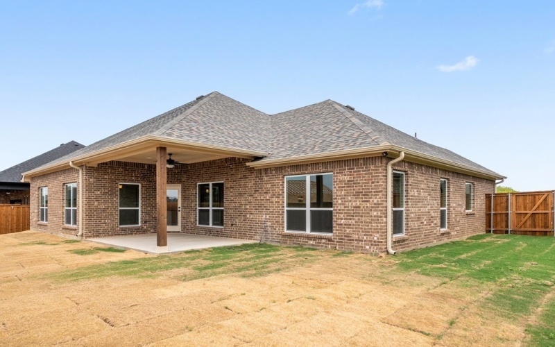 721 Cobblestone Cir, Mabank, TX 75147, 4 Bedrooms Bedrooms, ,2 BathroomsBathrooms,Residential,For Sale,721 Cobblestone Cir,0,108644