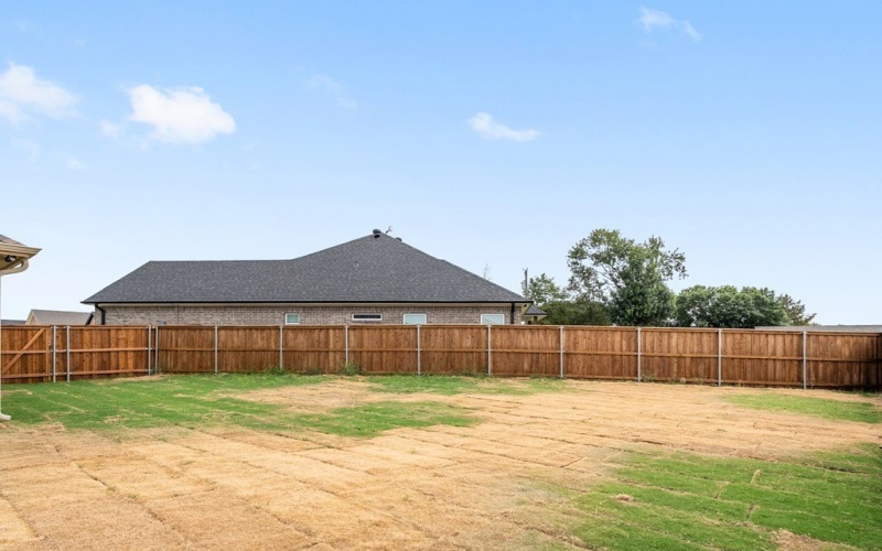 721 Cobblestone Cir, Mabank, TX 75147, 4 Bedrooms Bedrooms, ,2 BathroomsBathrooms,Residential,For Sale,721 Cobblestone Cir,0,108644