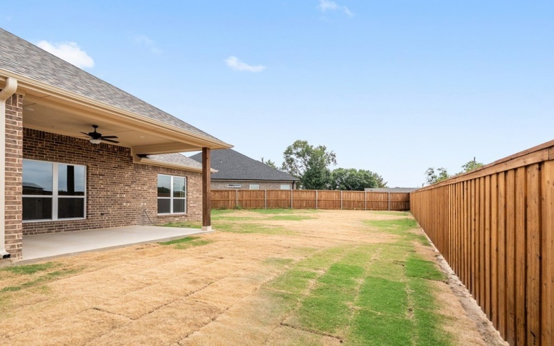 721 Cobblestone Cir, Mabank, TX 75147, 4 Bedrooms Bedrooms, ,2 BathroomsBathrooms,Residential,For Sale,721 Cobblestone Cir,0,108644