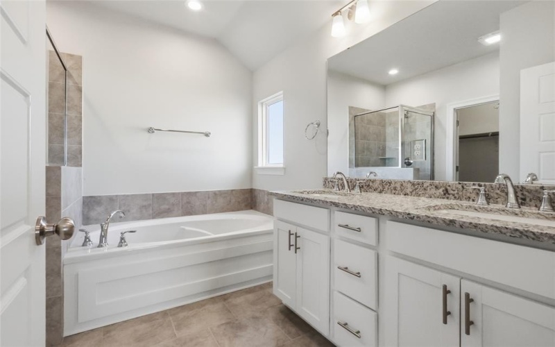 4161 Grassy Lake Drive, Bossier City, LA 71111, 3 Habitaciones Habitaciones , ,2 BañosBaños,Residential,En Venta,4161 Grassy Lake Drive,0,21130539