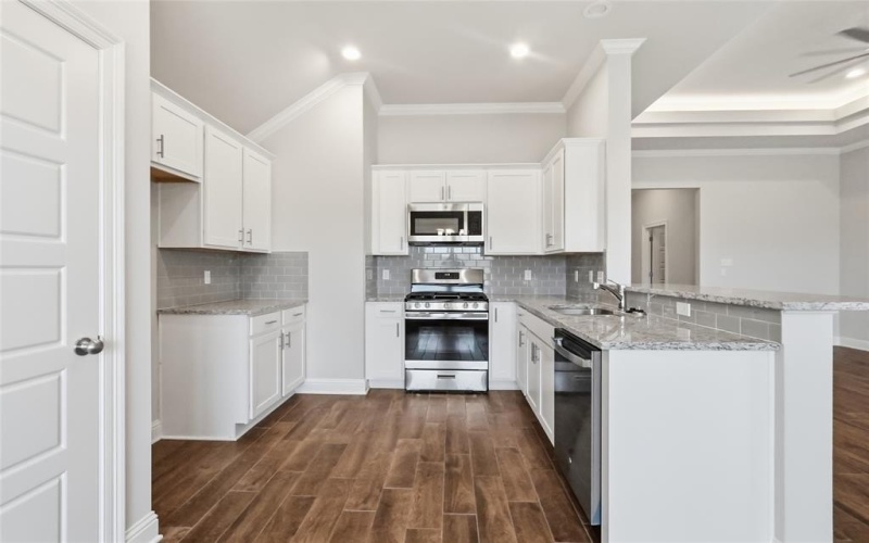 4161 Grassy Lake Drive, Bossier City, LA 71111, 3 Habitaciones Habitaciones , ,2 BañosBaños,Residential,En Venta,4161 Grassy Lake Drive,0,21130539