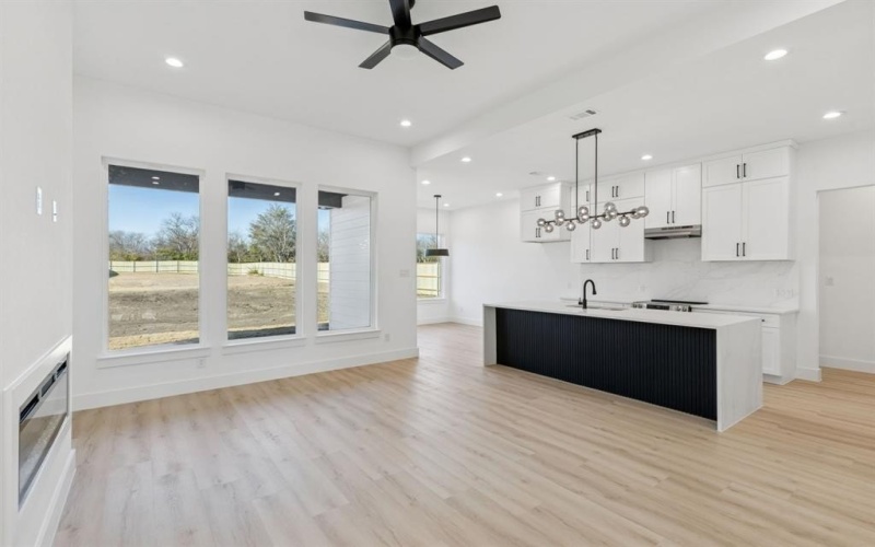 1235 Cedardale Road, Lancaster, TX 75134, 4 Habitaciones Habitaciones , ,2 BañosBaños,Residential,En Venta,1235 Cedardale Road,0,21132528