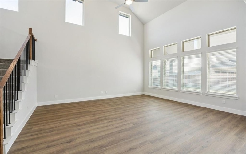 524 Winchester Way, Waxahachie, TX 75165, 4 Habitaciones Habitaciones , ,3 BañosBaños,Residential,En Venta,524 Winchester Way,0,21132667