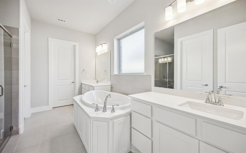 523 Blackwater Trail, Waxahachie, TX 75165, 4 Bedrooms Bedrooms, ,3 BathroomsBathrooms,Residential,For Sale,523 Blackwater Trail,0,21132690