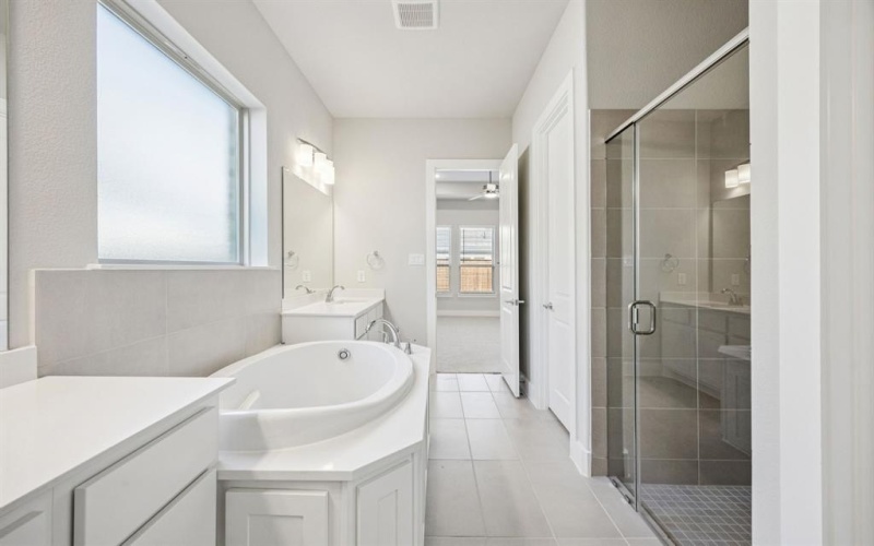 523 Blackwater Trail, Waxahachie, TX 75165, 4 Bedrooms Bedrooms, ,3 BathroomsBathrooms,Residential,For Sale,523 Blackwater Trail,0,21132690