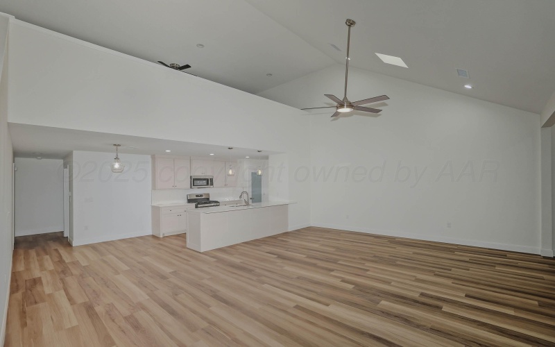 7612 Woodford Avenue, Amarillo, TX 79110, 3 Habitaciones Habitaciones , ,2 BañosBaños,Residential,En Venta,7612 Woodford Avenue,0,25-10111