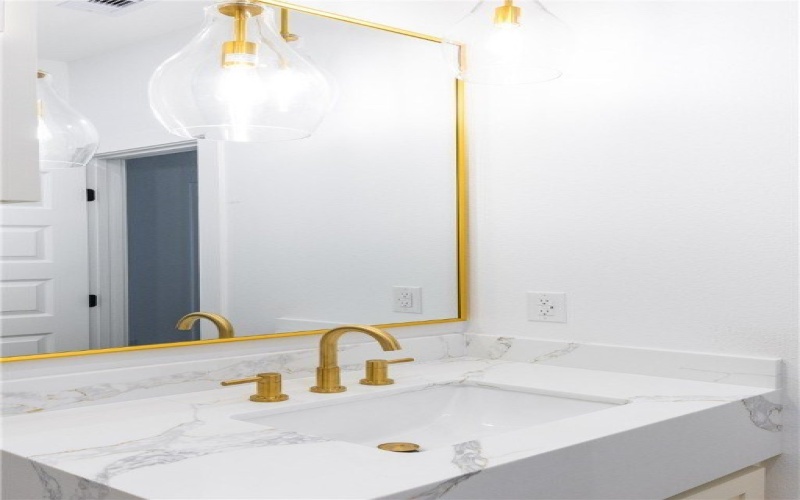 835 S 8th Street, Aransas Pass, TX 78336, 4 Bedrooms Bedrooms, ,2 BathroomsBathrooms,Residential,For Sale,835 S 8th Street,0,468885